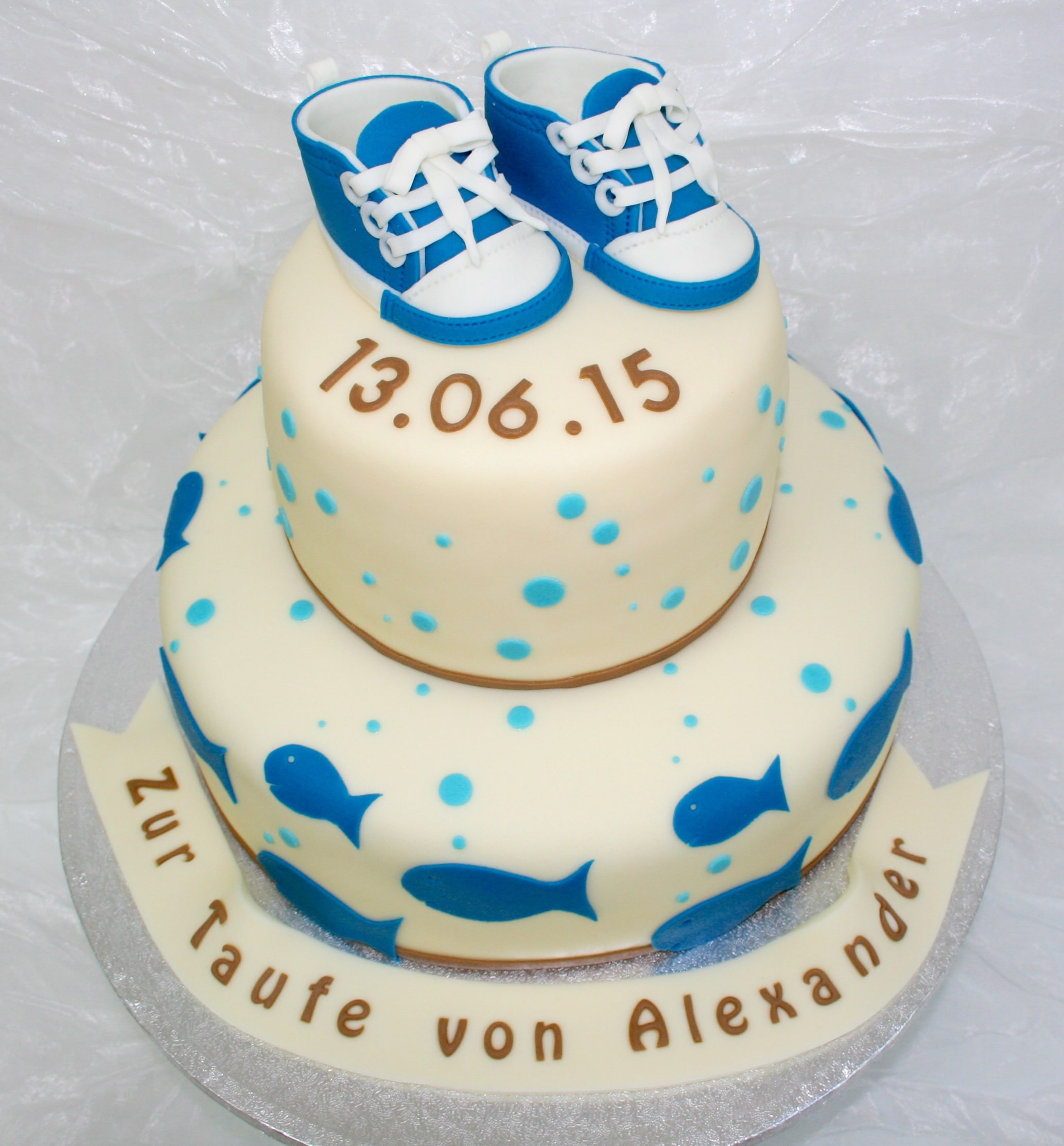 Tauftorte blaue Schuhe Alexander